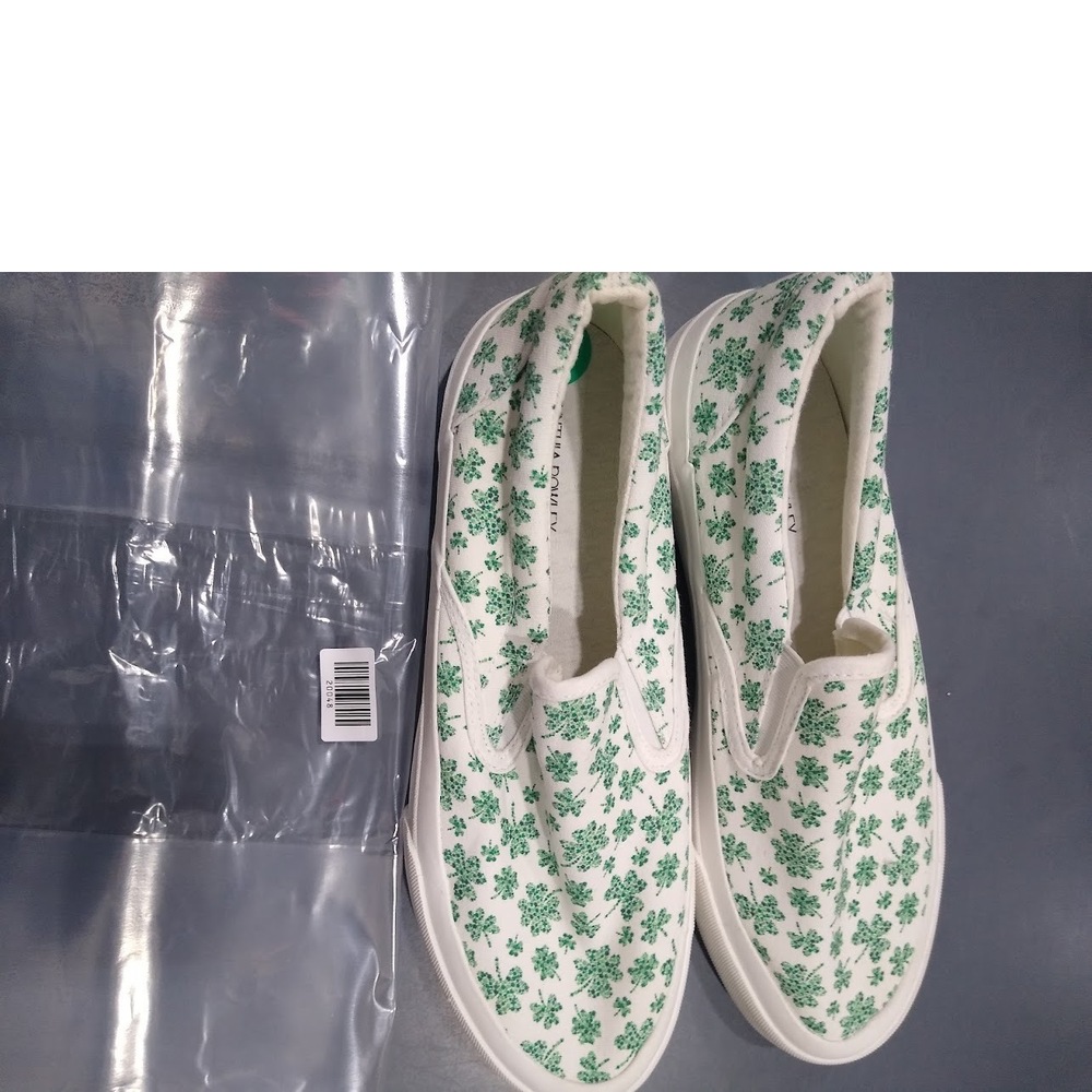 Cynthia Rowley Shamrock Shoes-St. Patricks Day,White Green 8M US